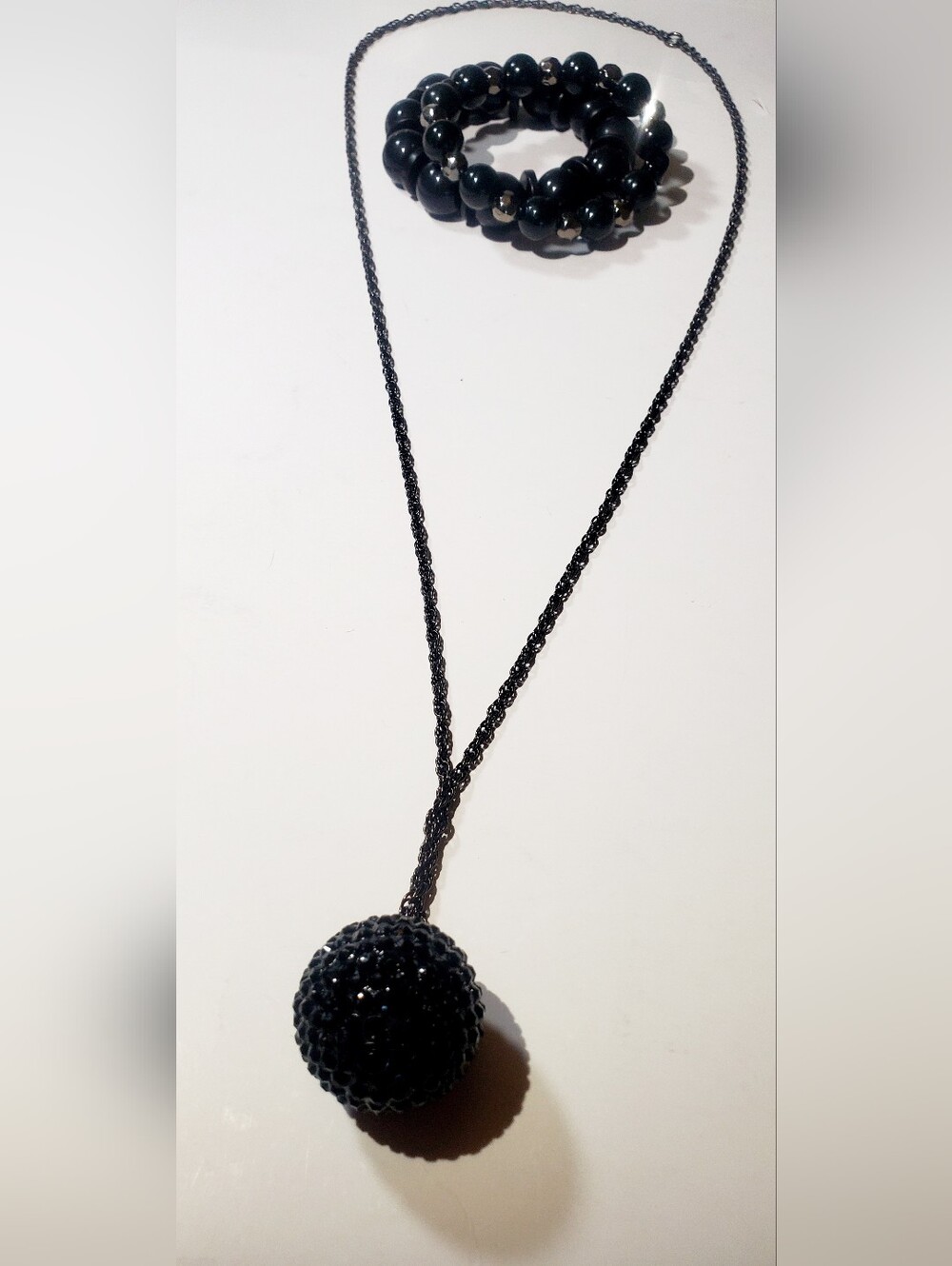 Black Sparkle Pendant Necklace - Elegant Women’s Jewelry